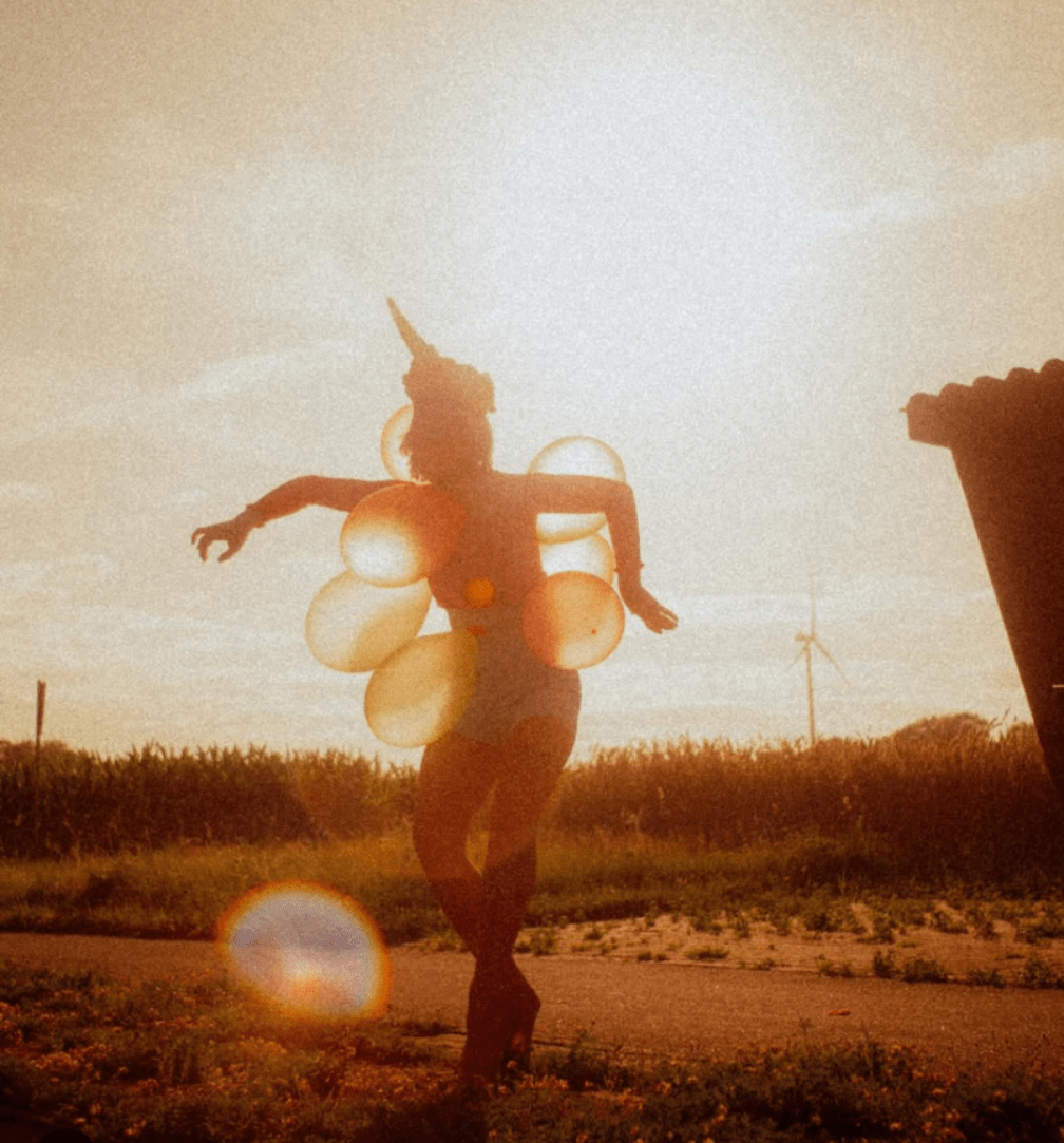 Jana Rothe: Clown*esses (Film) & Lokke Wurm: Stick on me (Show)